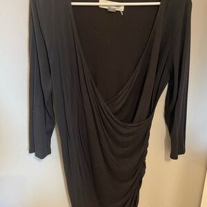 Maternity and nursing too‎ v neck